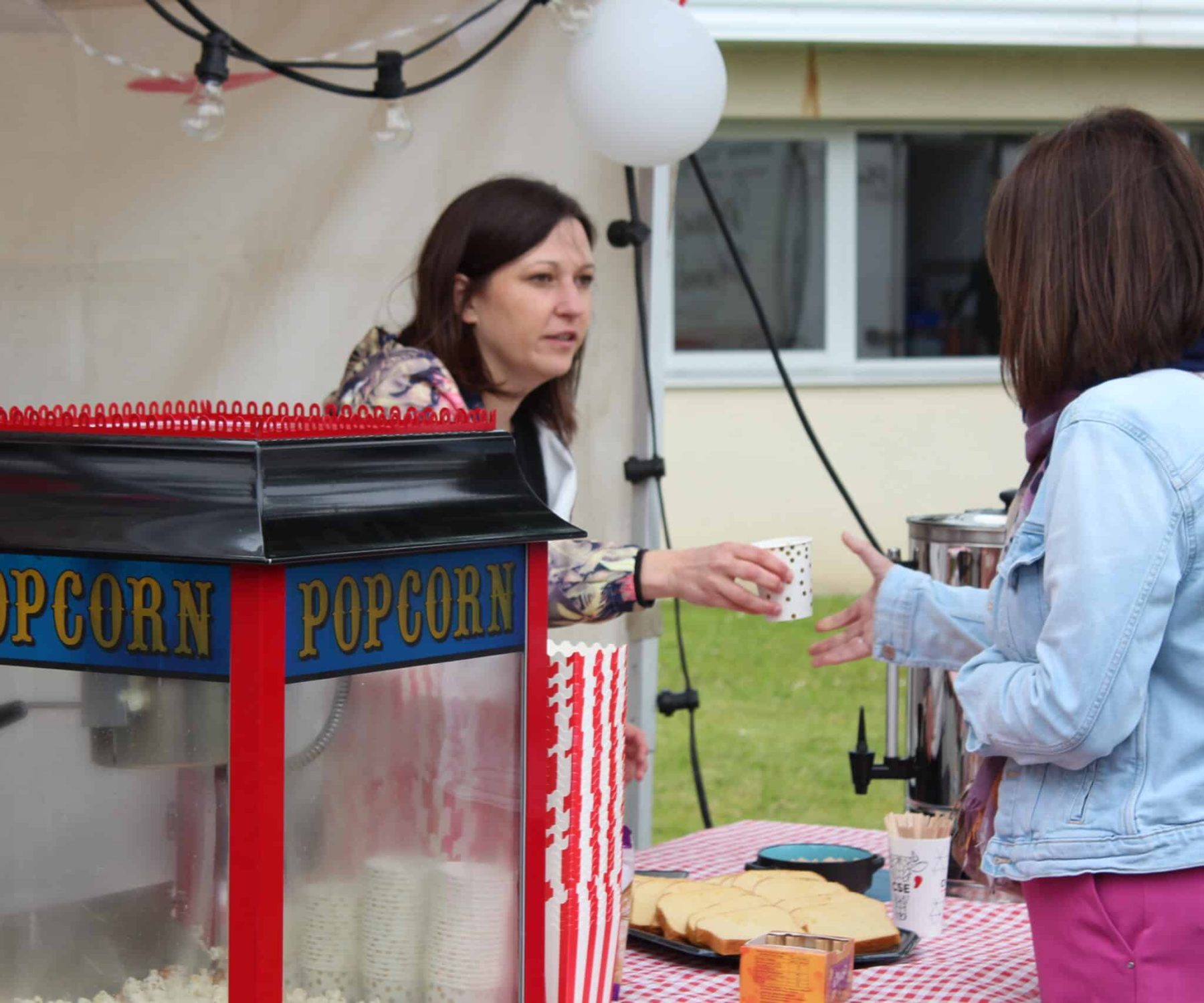 Moment equipe O'Guste fournisseur agro alimentaire professionnel